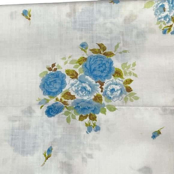 Set 2 Vintage Ely & Walker Pillowcases Blue Roses Floral Muslin Cotton Blend - Picture 2 of 6